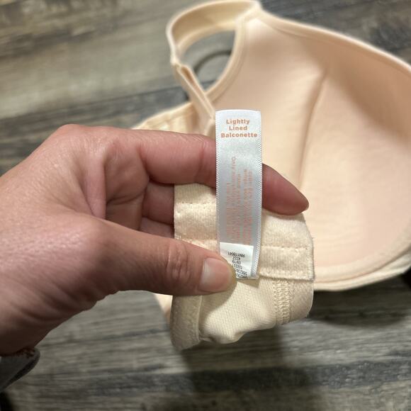 Cacique Lightly Lined Balconette Bra 42D Nude Underwire T-Shirt Smoothing - Picture 7 of 8